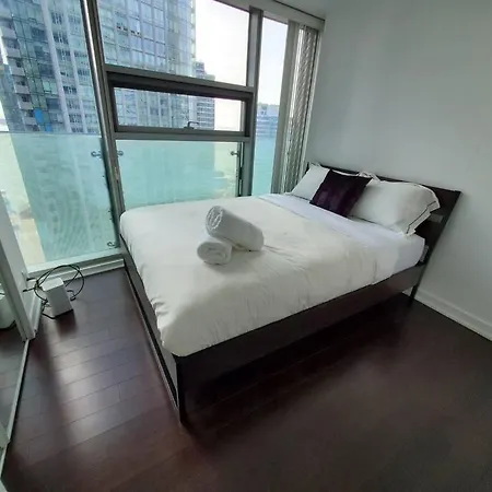 Luxury Condo 2Bed Downtown Toronto